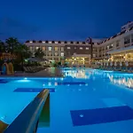 Hotel White Lilyum