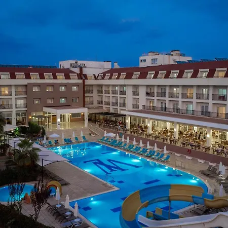 White Lilyum Hotel 4*