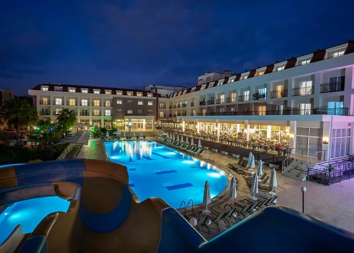 White Lilyum Szálloda Kemer