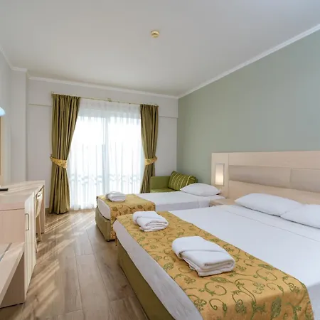 Hotel White Lilyum 4*